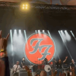 Foo Fighters: il primo concerto a sorpresa con Ilan Rubin alla batteria