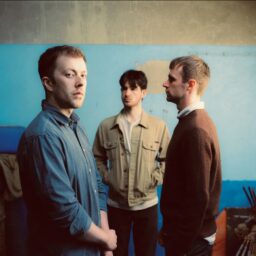 Kingfishr: annunciato l’album di debutto “Halcyon” e pubblicato il nuovo singolo “Diamonds And Roses”