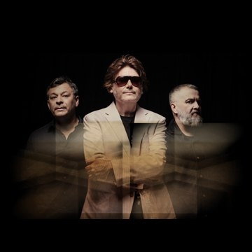 Manic Street Preachers: pubblicato il nuovo singolo “People Ruin Paintings”